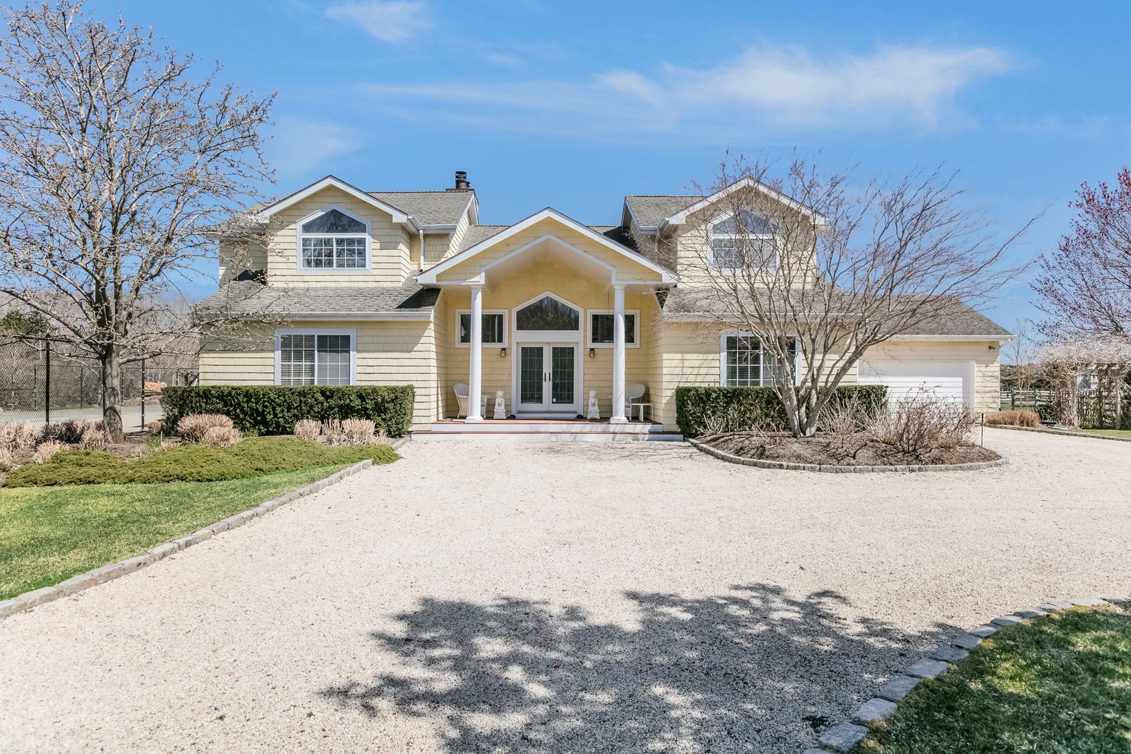  Country Home