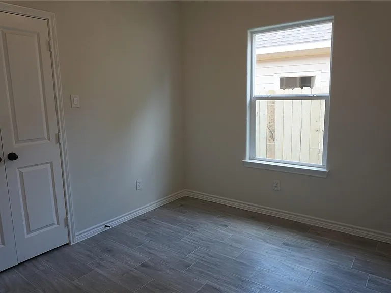 10088 Calandar — Photo 13