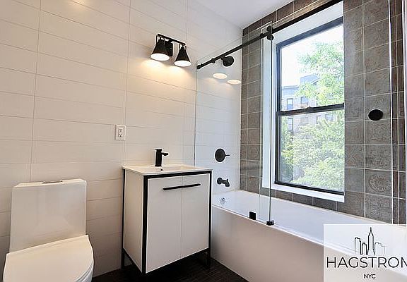 5th image of 1050 Bergen St #2D