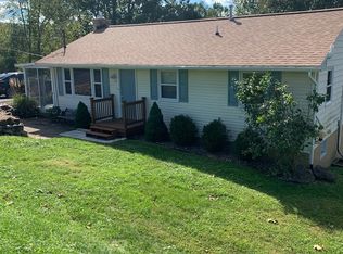 2215 Warrensville Rd, Montoursville, PA 17754