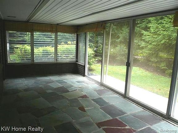 5th image of 2954 Long Ridge Ct