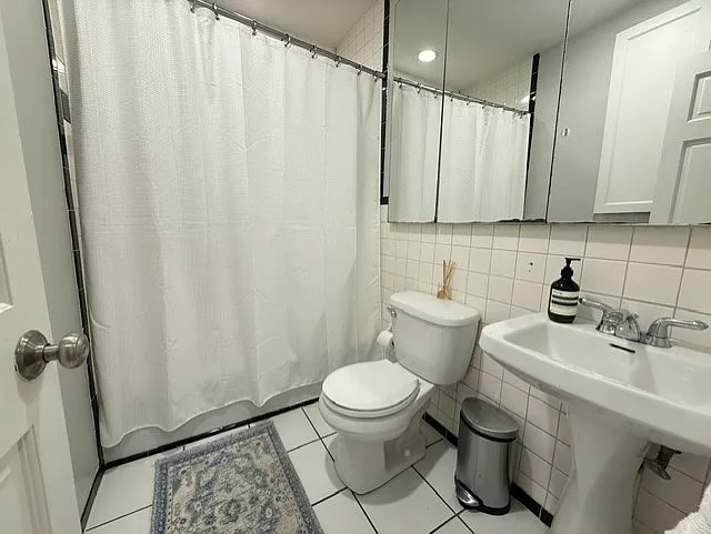 8 Battery St #4 — Photo 11