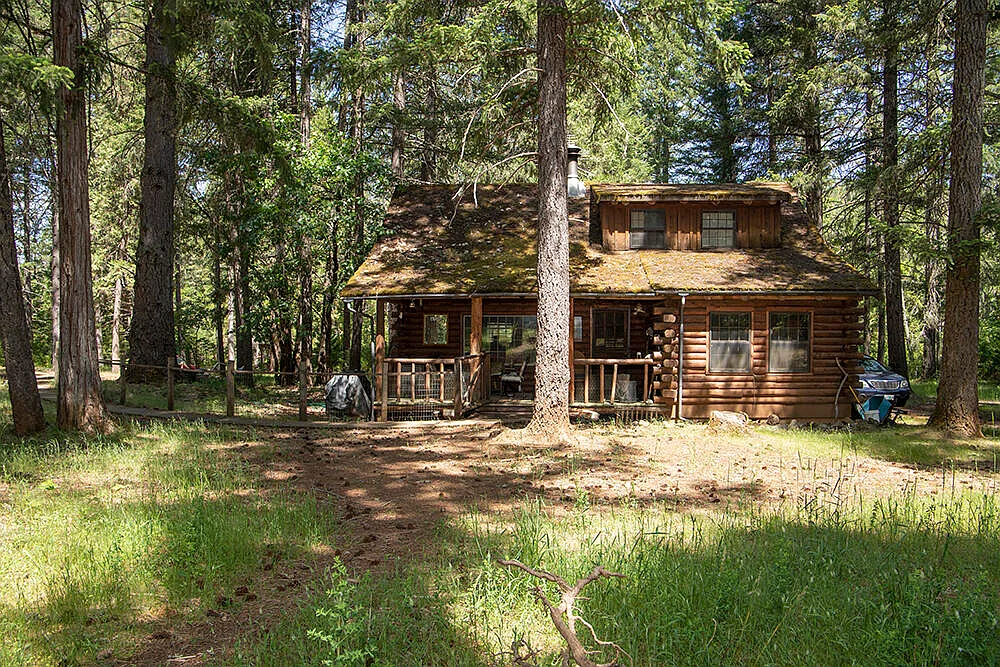 1720 Deer Creek Rd photo 1