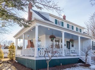 25 Shore Rd #A, Ogunquit, ME 03907