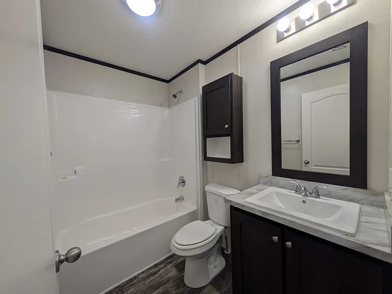 38000 Le Chateau Blvd #658 — Photo 16