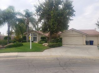 381 Malibu Dr, Coalinga, CA 93210