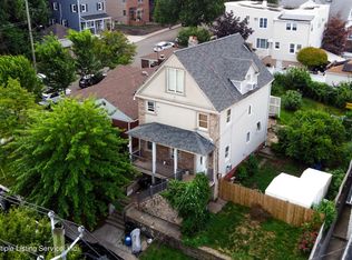 606 Tompkins Ave, Staten Island, NY 10305