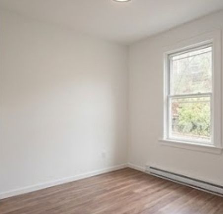 3rd image of 47-49 Putnam Street