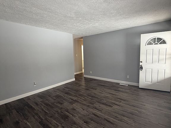 3rd image of 1755 Norton Ave