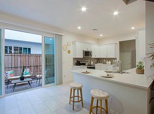 Luxana Apartments, Phoenix, AZ 85021