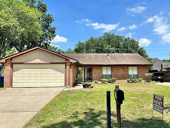 2nd image of 31318 Alice Ln