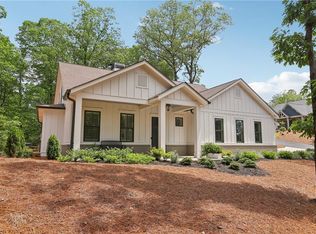 33 Cedar Smt, Marble Hill, GA 30148
