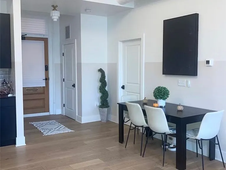 30 W Broad St #307 — Photo 4