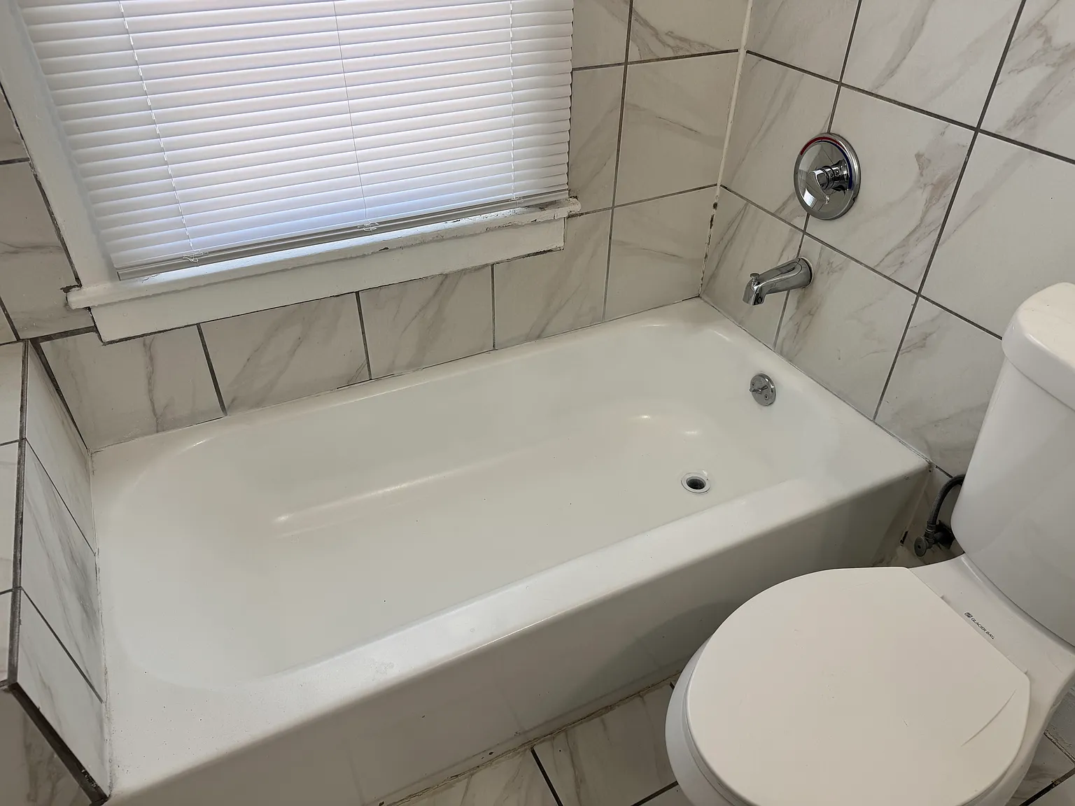 2 bed, 1000 sqft, $1,000 — Photo 3