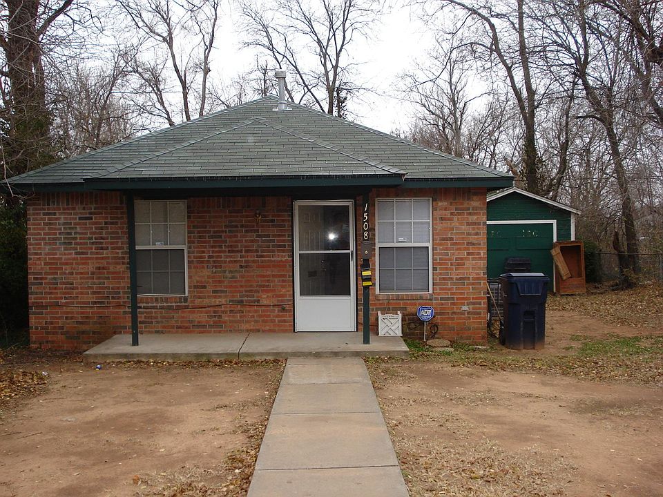 1st image of 1508 NE 8th St