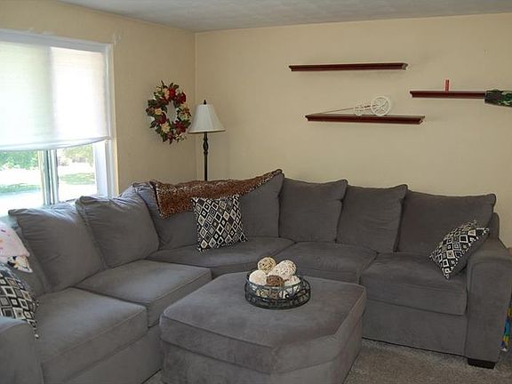 2nd image of 1134 Brookside Dr