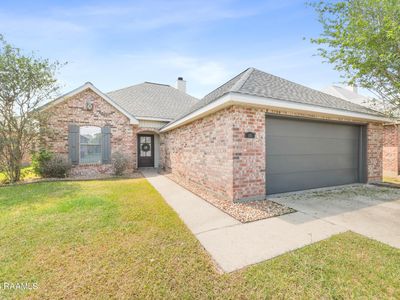 135 Legend Creek Dr, Youngsville, LA, 70592