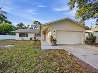 7809 Dover Ct N, Saint Petersburg, FL 33709