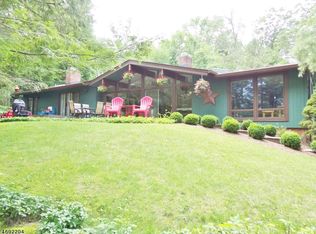 109 Forest Lake Dr N, Andover, NJ 07821