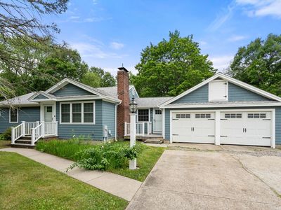123 Oak St, Westwood, MA, 02090
