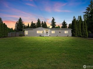 11415 195th Ave E, Bonney Lake, WA 98391