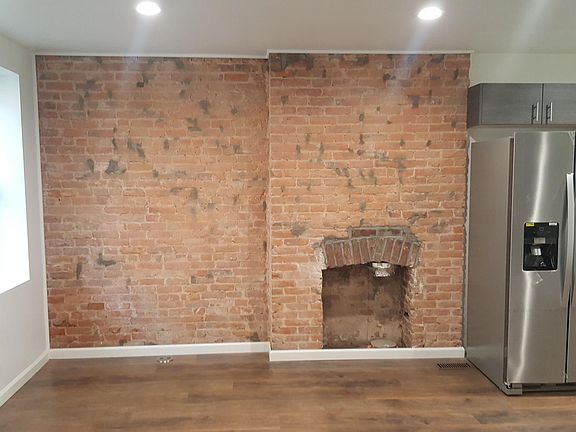 3rd image of 541 Bramhall Ave #1