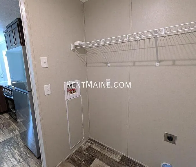 438 Finson Rd #2A — Photo 5