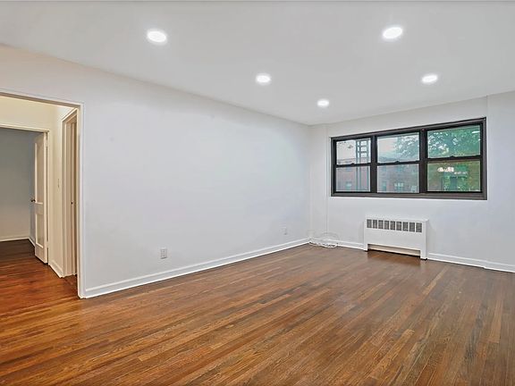 3rd image of 89-31 151st Ave #51