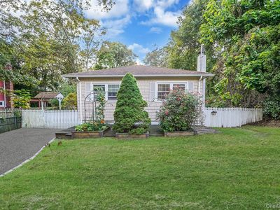 94 Berkshire Drive, Farmingville, NY, 11738