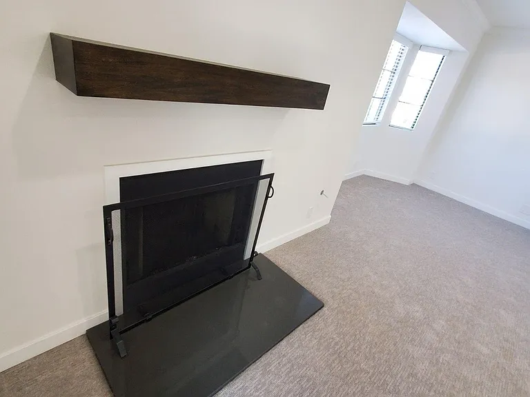 129 S Encinitas Ave #F — Photo 6