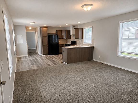 4th image of 46 Parakeet Hill Dr #169