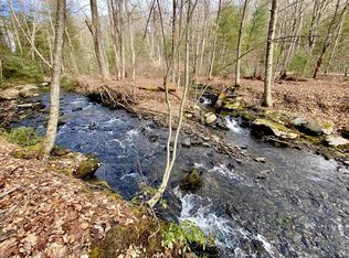 375 Upper Cherrytown Rd, Kerhonkson, NY 12446