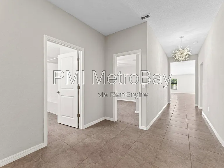 9703 Sage Creek Dr — Photo 13