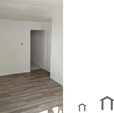 313 Highland Ave — Photo 4
