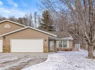 4004 Echo Valley Dr, Eau Claire, WI 54701