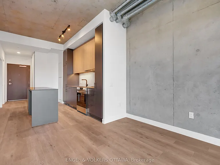 10 James St #206 — Photo 13