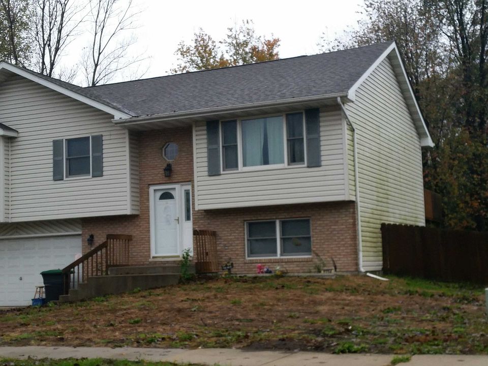 2nd image of 2234 Zinnia St