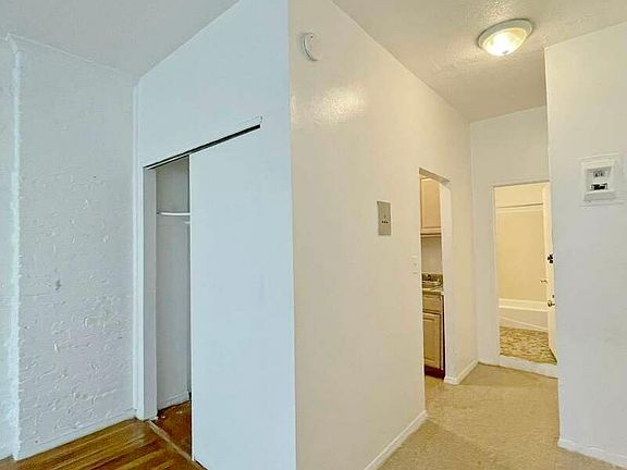 3rd image of 173 Avenue C #2