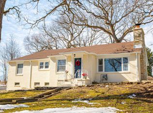 2803 Wooded Ln, McHenry, IL 60051