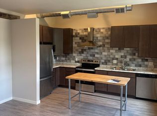 22 S 3rd St #4, Grand Forks, ND 58201