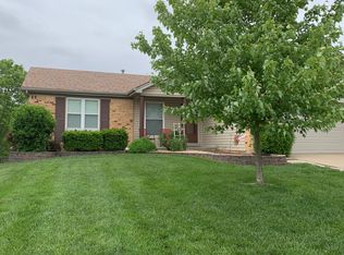 18 Caribou Ct, Saint Peters, MO 63376
