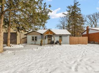 28260 Aberdeen St, Southfield, MI 48076