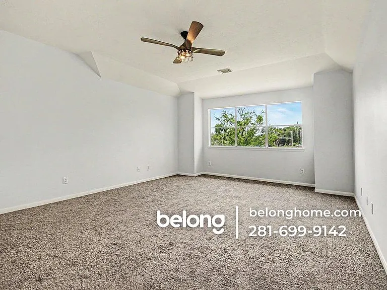 2855 Everett Dr — Photo 14