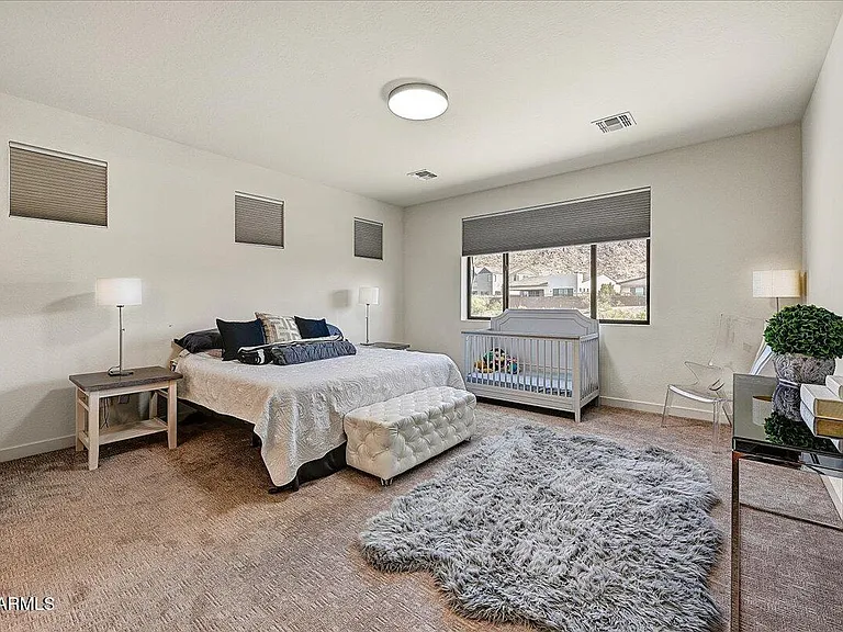 829 E Monte Way — Photo 24