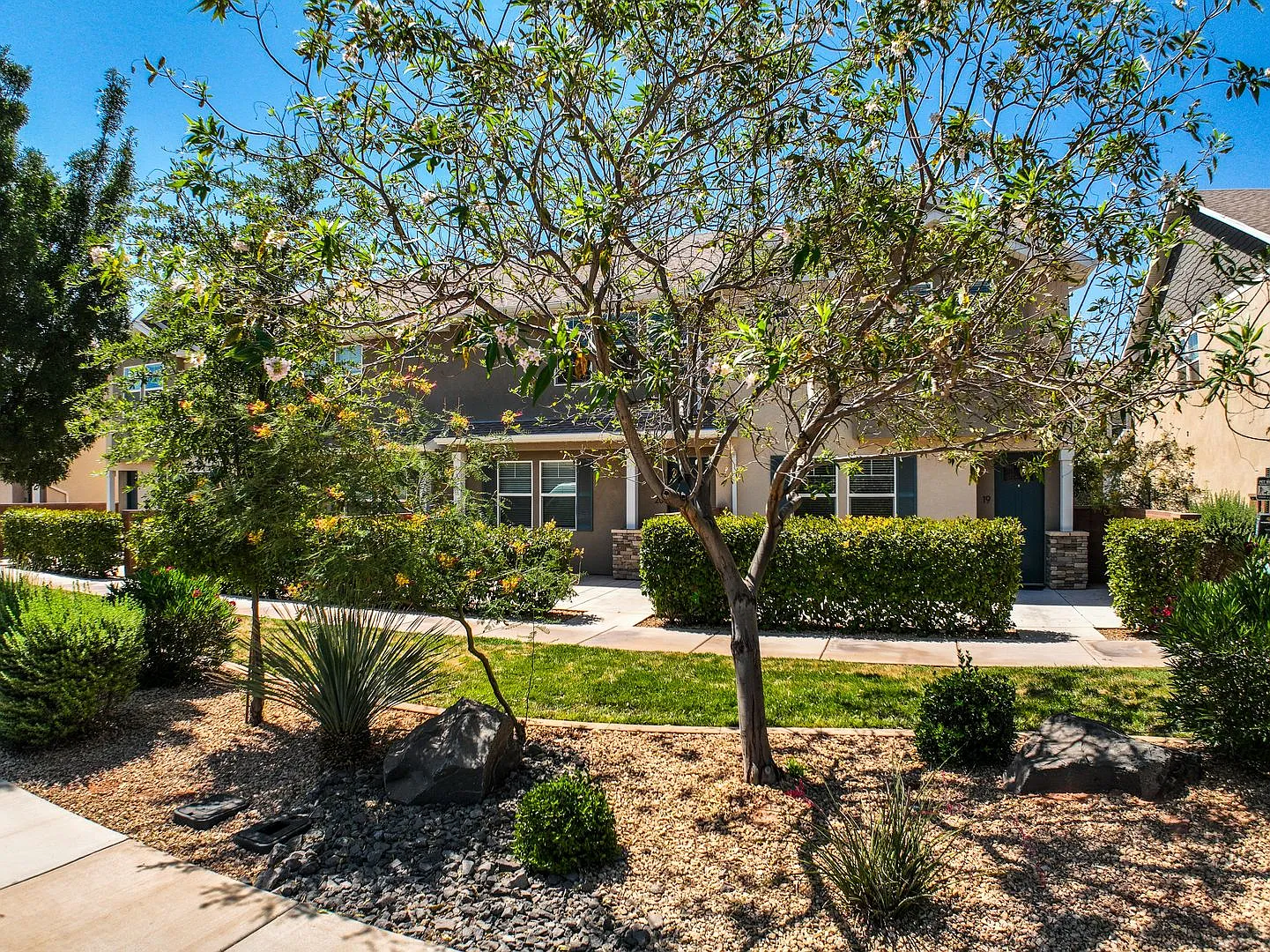 Available August 10th - Dog Friendly (under 30 lbs) . 3 Bed 2 1/2 Bath 2 Car garage townhome — Photo 3