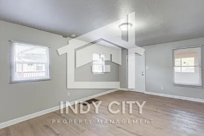 3534 N Parker Ave — Photo 17