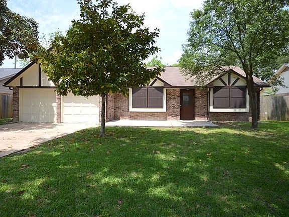 3rd image of 19406 Leafwood Ln