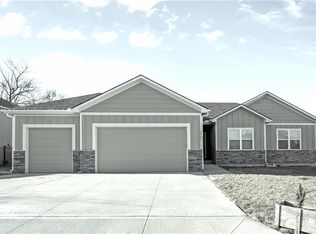2305 Burris Dr, Harrisonville, MO 64701