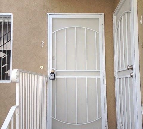 5th image of 4218 Mississippi St APT 3