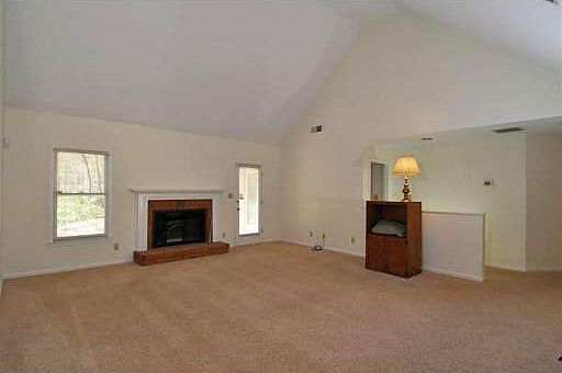 5th image of 628 Trailwood Ln